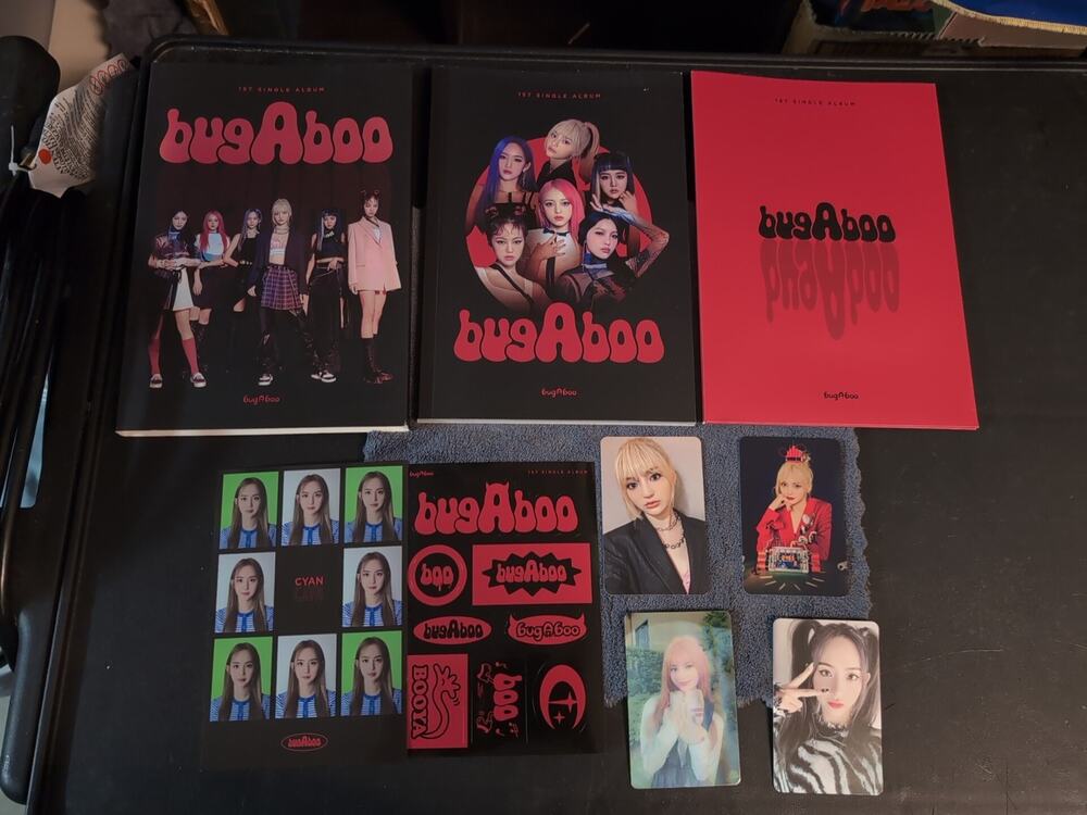 Bugaboo (incl. 92pg Photobook, Pocket Holder, 3 Photocards, Lenticular...